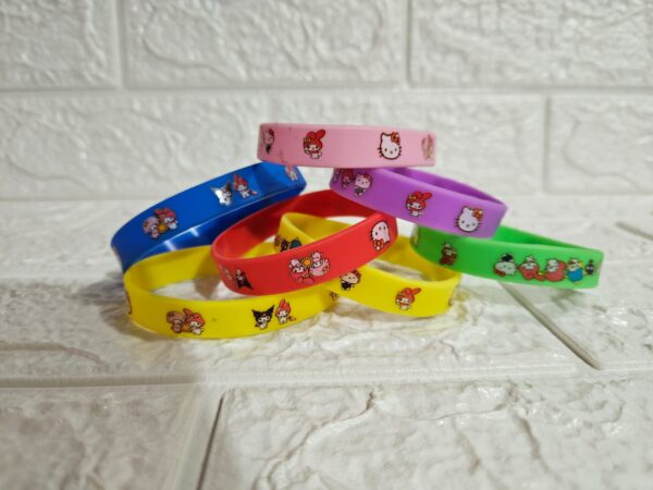 Pulsera Decorativa 10 unidades Kuromi y sus amigos - Imagen 2